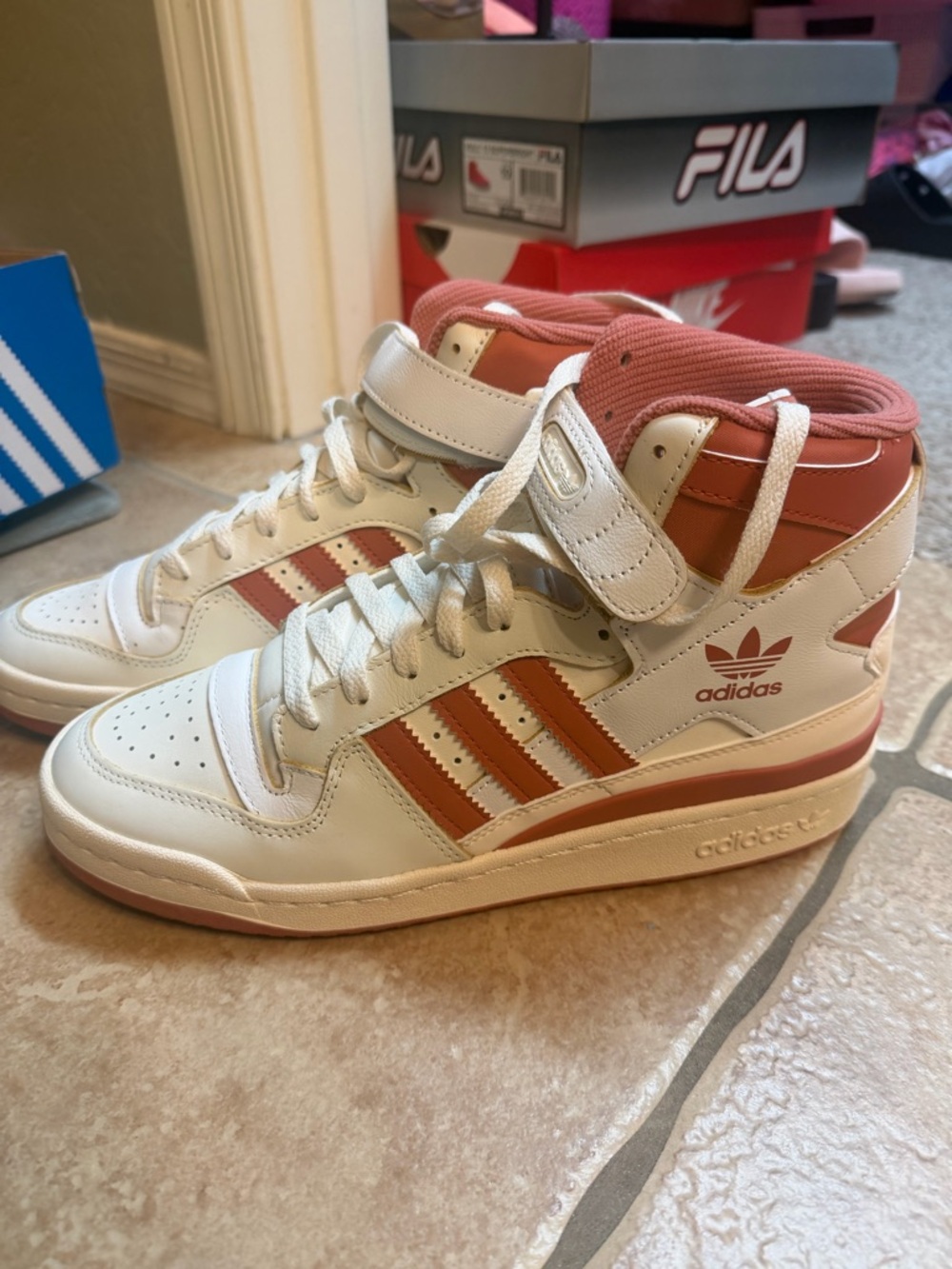 Women's Adidas Forum 84 Hi Shoes - US 9.5